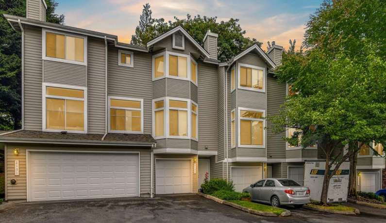 2137 NW Pacific Yew Pl | Issaquah