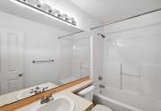 25-Bathroom-Full