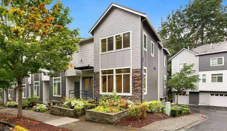 2129 NW Talus Dr | Issaquah